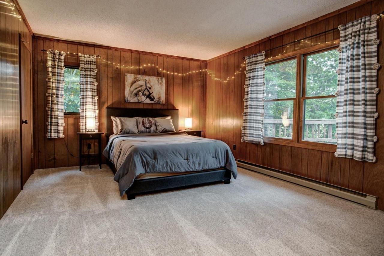 Вилла Wolf Ridge Retreat Swiss Экстерьер фото