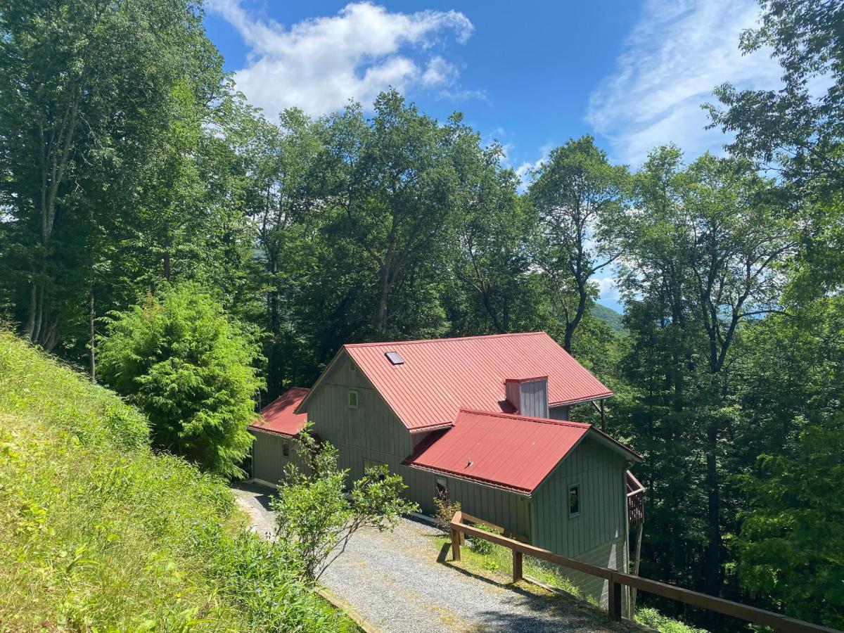 Вилла Wolf Ridge Retreat Swiss Экстерьер фото