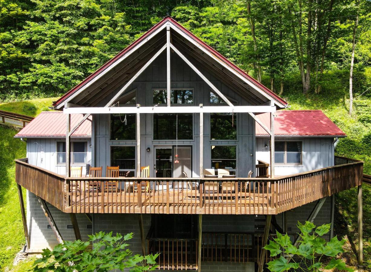 Вилла Wolf Ridge Retreat Swiss Экстерьер фото