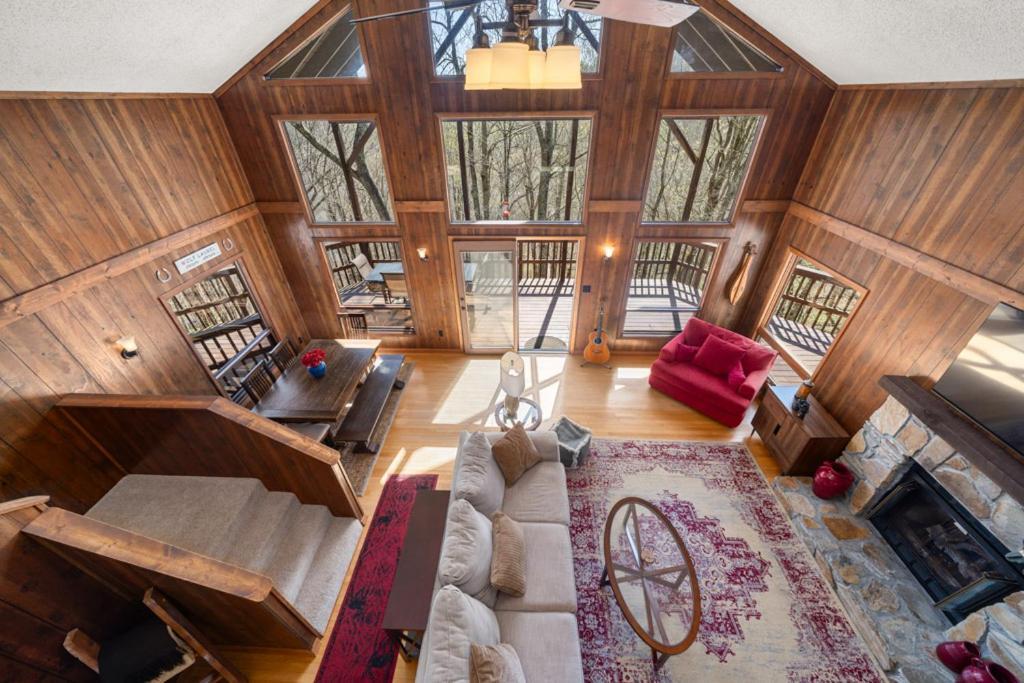 Вилла Wolf Ridge Retreat Swiss Экстерьер фото